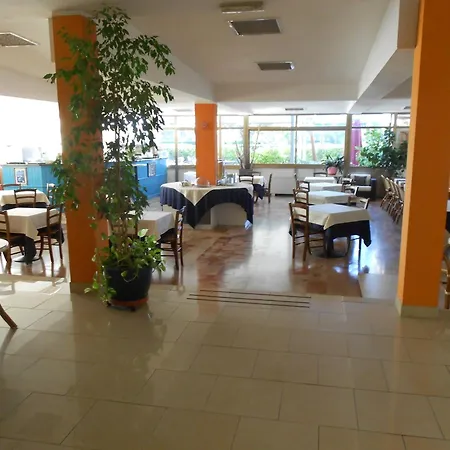 Hotel Tenda Rossa 3*