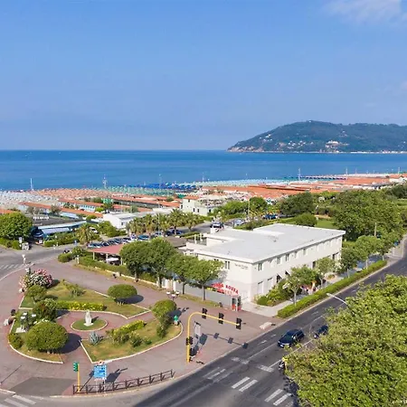 Tenda Rossa Hotel 3*