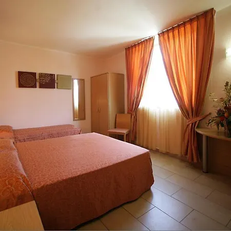 Tenda Rossa 3*