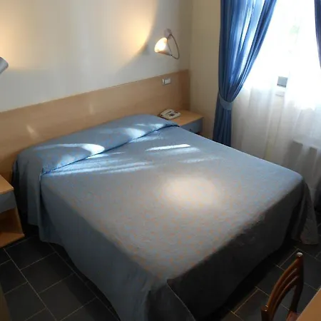 Tenda Rossa Hotel 3*